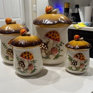 Mushroom Design Ceramic Canister Set - Brown and Orange